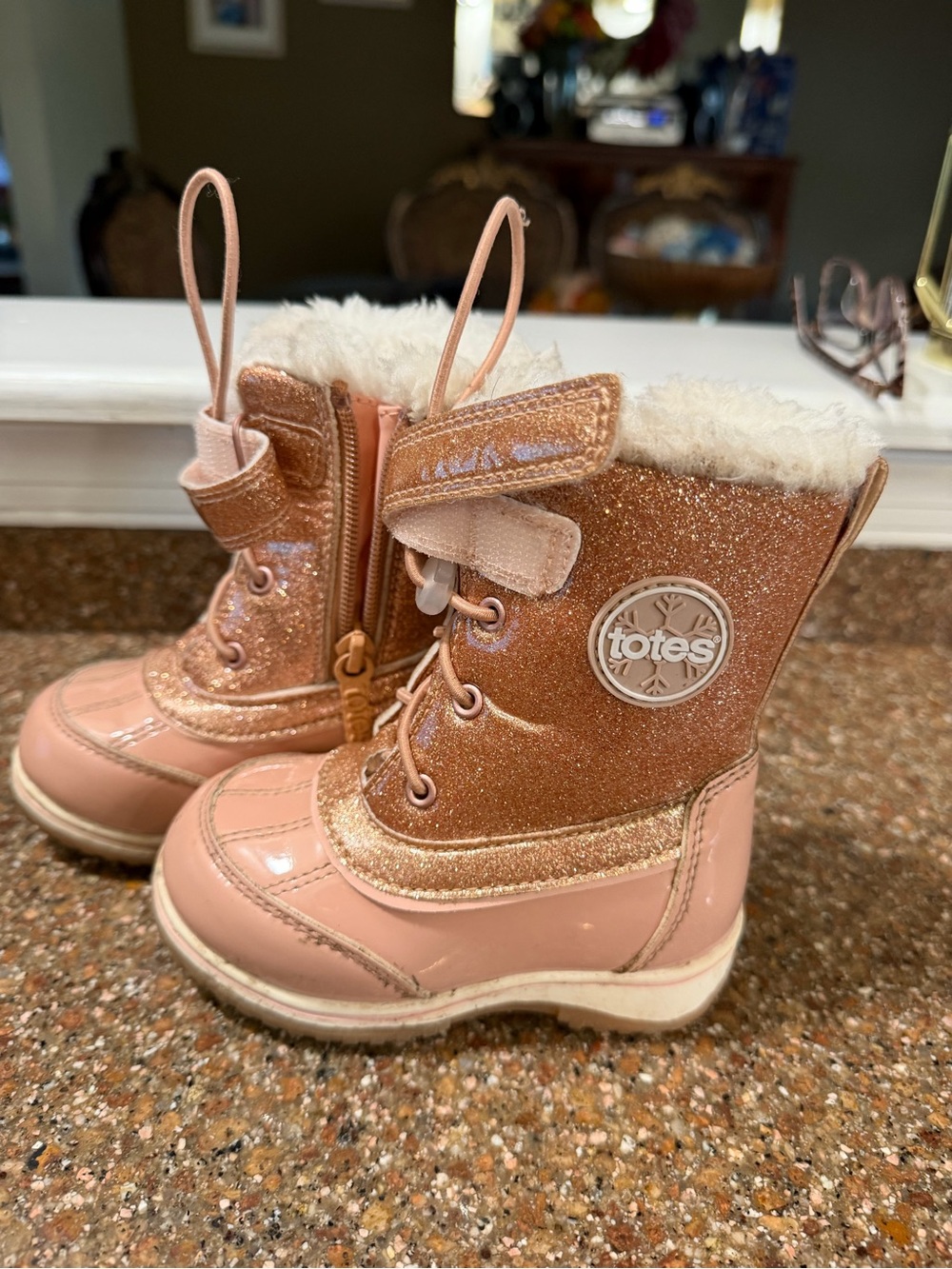totes Kids Rose Gold Glitter Winter Boots